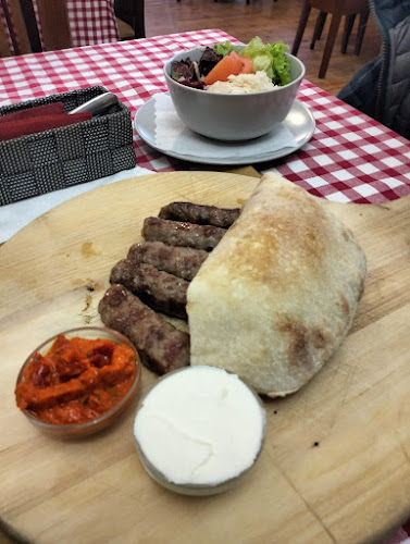 GOSTILNA POD KOSTANJI