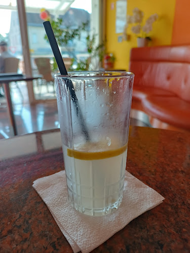 Slaščičarna in Kavarna Pikapolonica - Gastronomija in gostinstvo