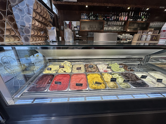 Ilich slaščičarstvo - Gastronomija in gostinstvo