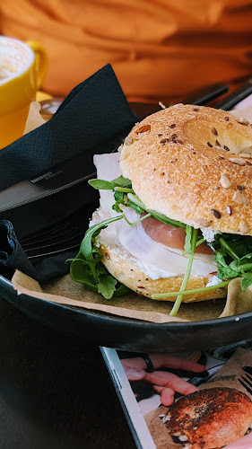 Comentarii opinii despre Tovarna kave