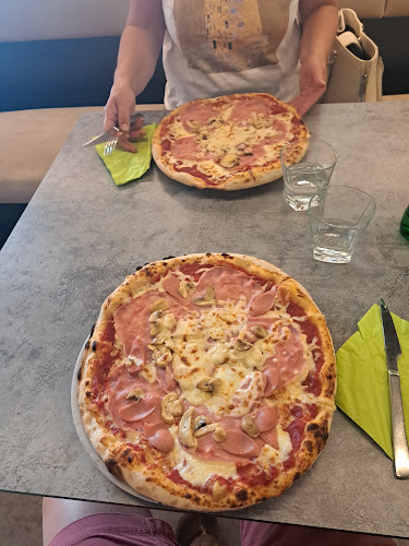 Ob pošti 6, 1291 Škofljica