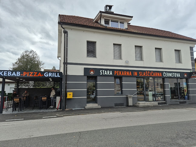 Opinii despre STARA PEKARNA in SLAŠČIČARNA na Černetovi ulici v Ljubljani în Ljubljana - Gastronomija in gostinstvo