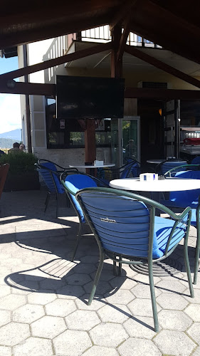 Pekarna in slaščičarna Jurček - Gastronomija in gostinstvo