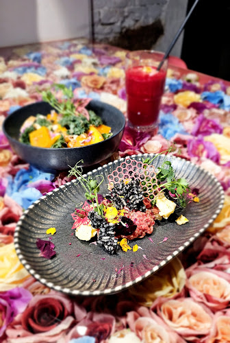 Opinii despre Wonderland Ljubljana în Ljubljana - Gastronomija in gostinstvo