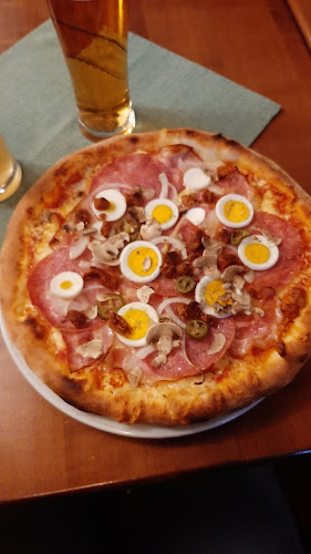 Pizzeria PADRINO Pizzeria Padrino, Žitna ulica 12, 2000 Maribor
