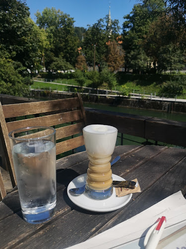 Krakovski nasip 12, 1000 Ljubljana