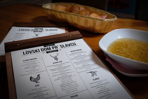 Lovski dom Pr"Slavcu Koče - Kočevska Reka