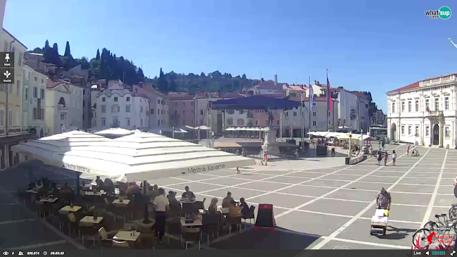 Tartinijev trg 3, 6330 Piran