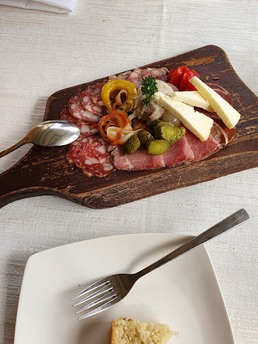 Gostišče Jurg, Turizem Narat