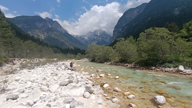 Opinii despre Metoja, gostinstvo, turizem in storitve Božo Bradaškja s.p. în Soča - Gastronomija in gostinstvo