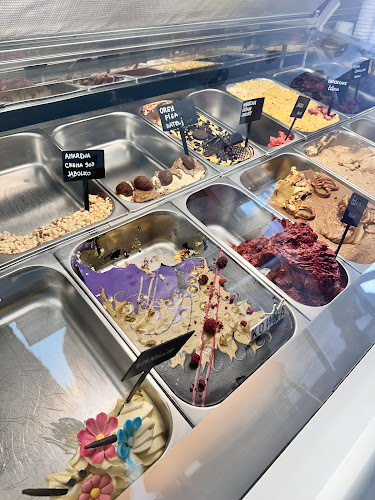 KONNA ice cream & cakes Kreativna slasčičarna d.o.o. - Kozina