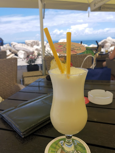 Kava bar - Sladoledi "Punta" Sinani Sinan s.p. - Gastronomija in gostinstvo