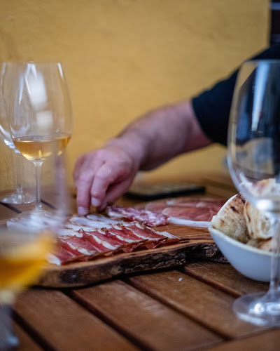 Compa Restaurant Okrepčevalnica Čompa - Gastronomija in gostinstvo