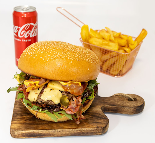 Opinii despre Burger Spot în Kranj - Gastronomija in gostinstvo