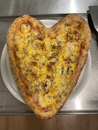 Pekarna in Slaščičarna 5ka - Gastronomija in gostinstvo