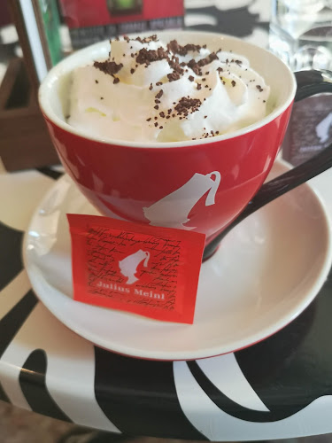 Opinii despre Mestna kavarna Metropol în Celje - Gastronomija in gostinstvo