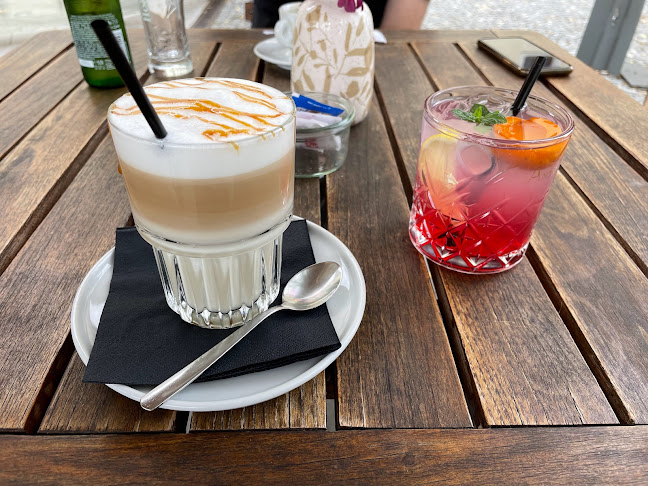 Grajski vrt ART&DECO CAFÉ - Tolmin