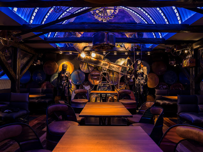 Bunker postapocalyptic steampunk bar - Murska Sobota