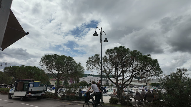 Café d'Isola - Gastronomija in gostinstvo