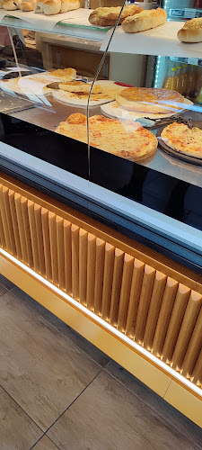 Ljubljanska ulica 6, 6310 Izola