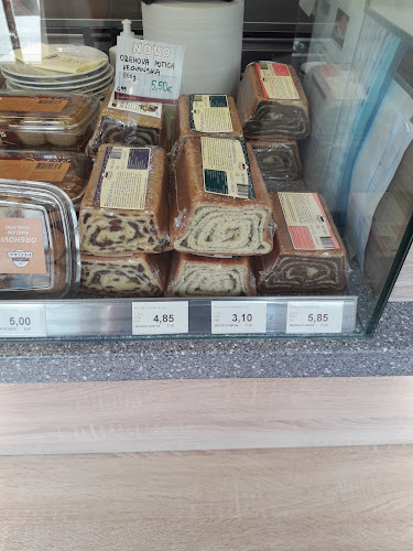 Tržnica – Plečnikove arkade, Adamič-Lundrovo nabrežje 1, 1000 Ljubljana