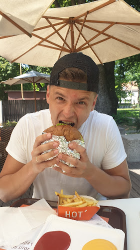 Hot Horse TIVOLI - Ljubljana