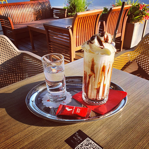 Tropic Cafe - Gastronomija in gostinstvo