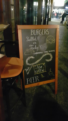 Vopa Pub - Gastronomija in gostinstvo