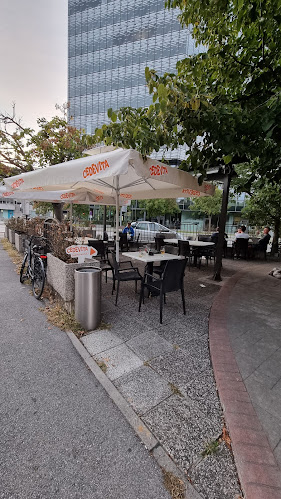 Postaja burger bar - Gastronomija in gostinstvo