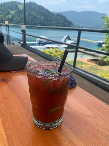 Veslaška promenada 11, 4260 Bled