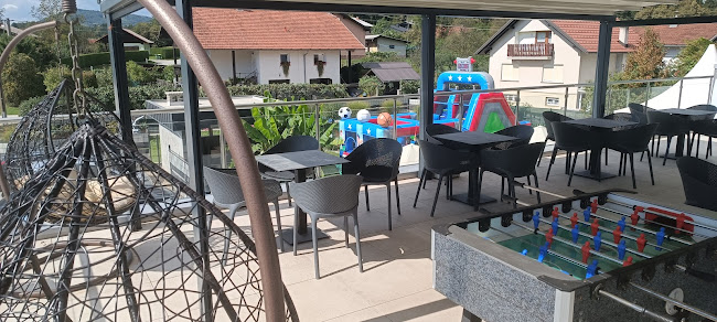 Dobrova 16, 3000 Celje