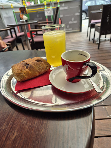 Bar GLAMUR - Tržič - Gastronomija in gostinstvo