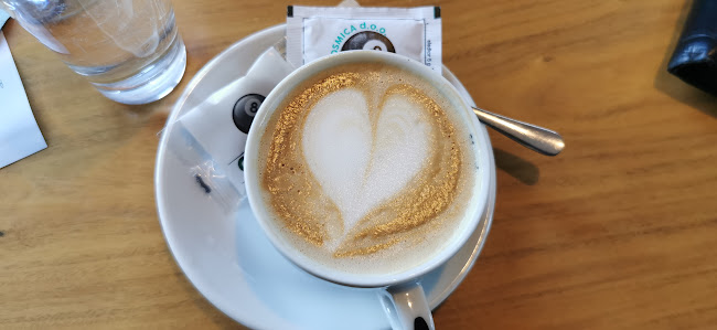 Bar karma, Karmen Kmetič s.p.