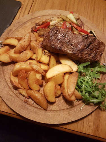 Eksperiment S - Gastronomija in gostinstvo