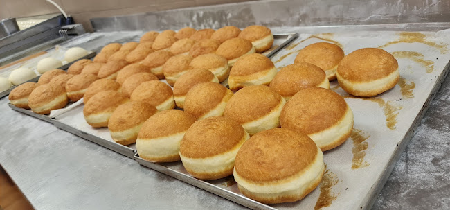 Novomeška pekarna in slaščičarna - Novo mesto