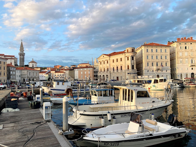 Ladja Podlanica Piran - Gastronomija in gostinstvo