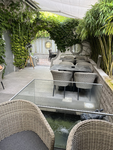 Chang, Koper - Gastronomija in gostinstvo