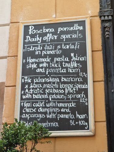 Stari trg 7, 1000 Ljubljana