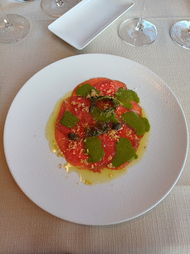 Opinii despre Dvor Jezeršek Brnik în Cerklje na Gorenjskem - Gastronomija in gostinstvo