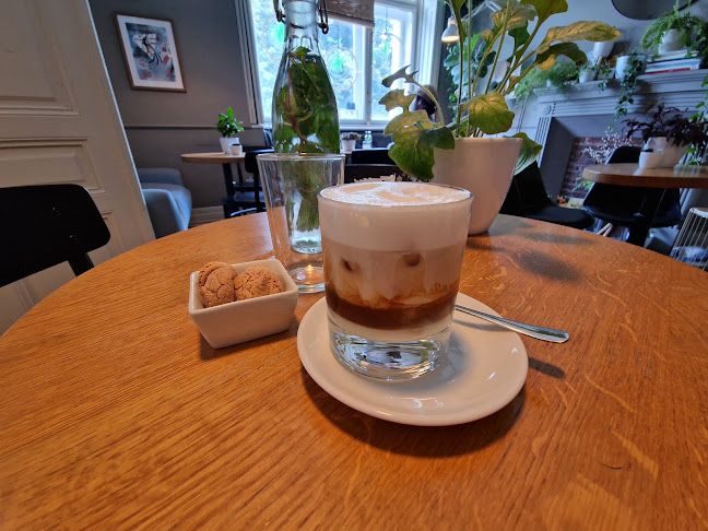 Kava Bar Tam Tam - Ljubljana