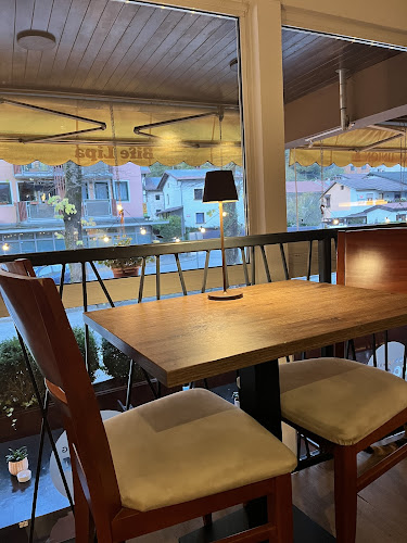 Comentarii opinii despre Grill Restaurant Lipa