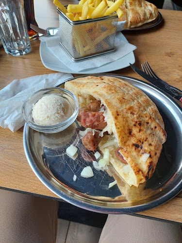 Opinii despre CeWapi în Ljubljana - Gastronomija in gostinstvo