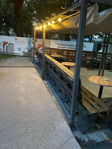 Kavarna In Slaščičarna Palček - Gastronomija in gostinstvo