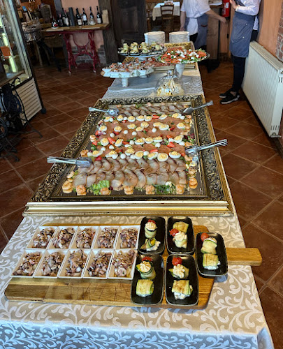 Dobenski Hram, meat & wine