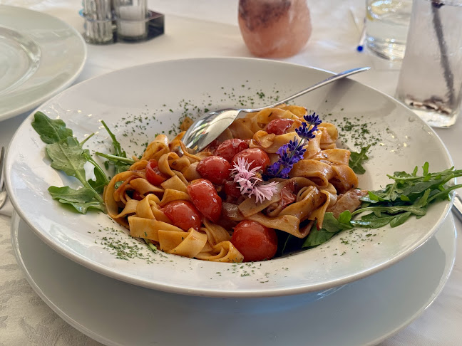 Opinii despre PiranArt Restaurant, Gelateria & Caffeteria în Piran - Gastronomija in gostinstvo