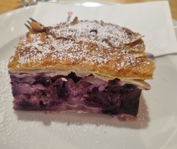 Pohorska picerija in pivnica Planja - Gastronomija in gostinstvo