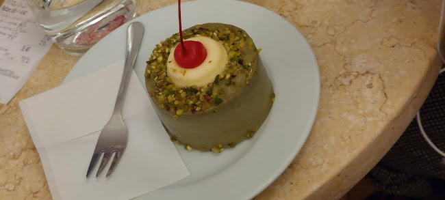 Ilich slaščičarstvo - Gastronomija in gostinstvo