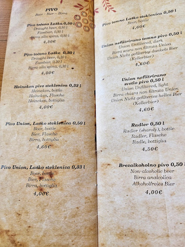 Opinii despre Modrijanova domačija / Grill în Postojna - Gastronomija in gostinstvo