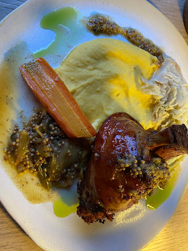 Ulica 1. maja 1, 6230 Postojna