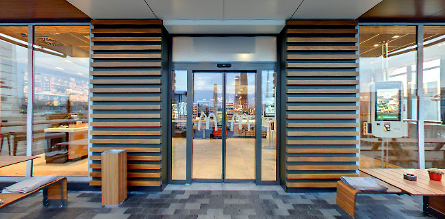 McDonald's - Gastronomija in gostinstvo